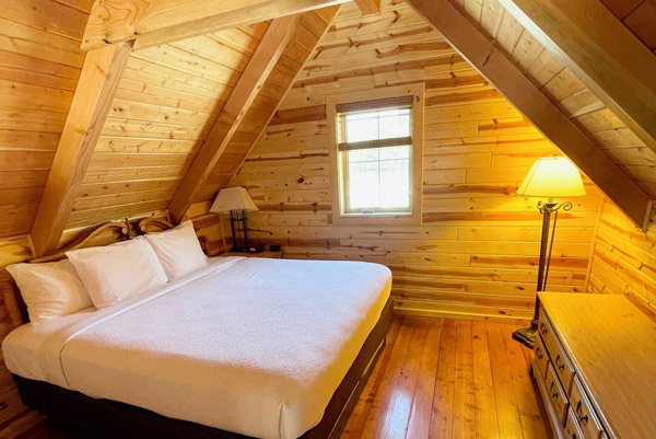 Mackinac Loft Cabins